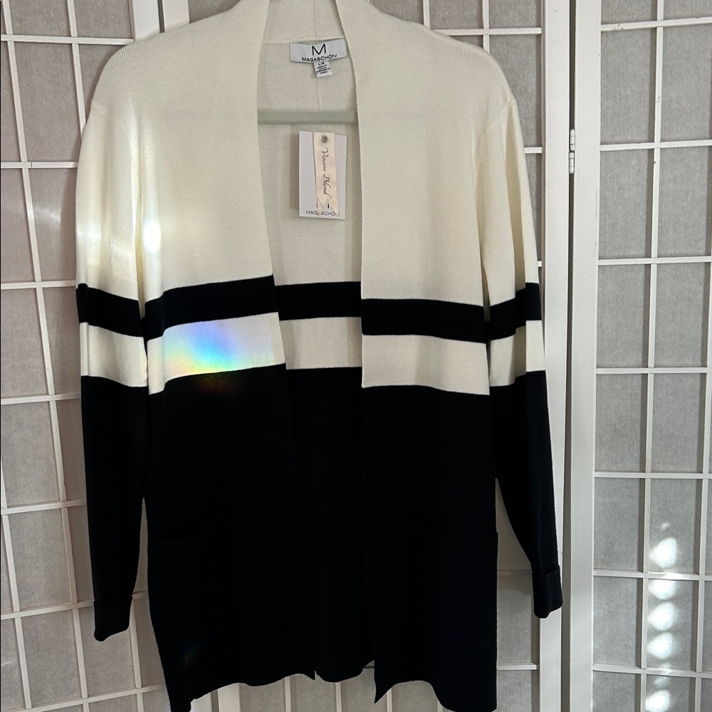 NWT Magaschoni Black and White Open Front Cardigan